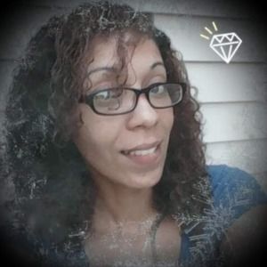 Meet your Posher, Kendra